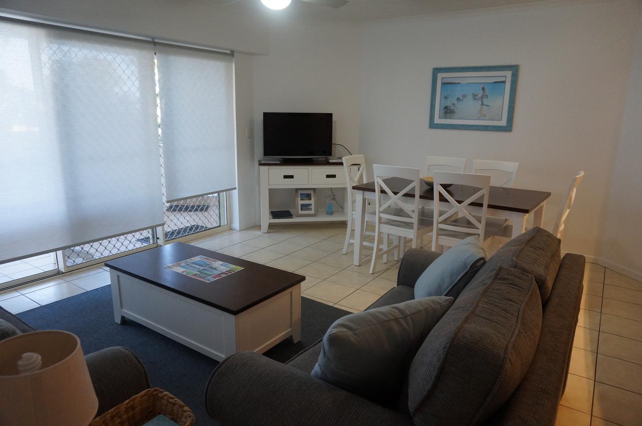 Moorings Beach Resort Caloundra Exterior foto